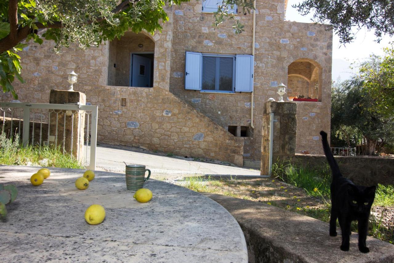 Orfea'S Place Riglia Exterior foto